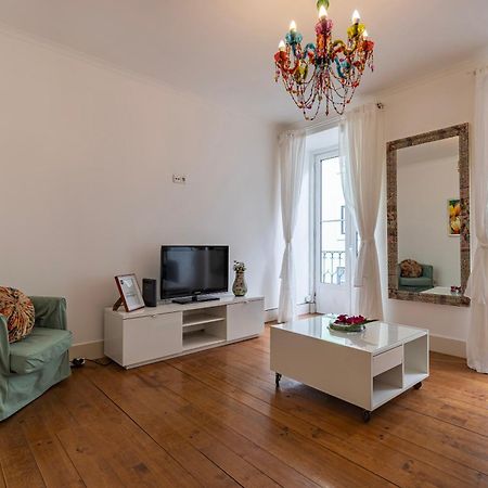 Apartament Lovely Patio Getaway In Lizbona Zewnętrze zdjęcie